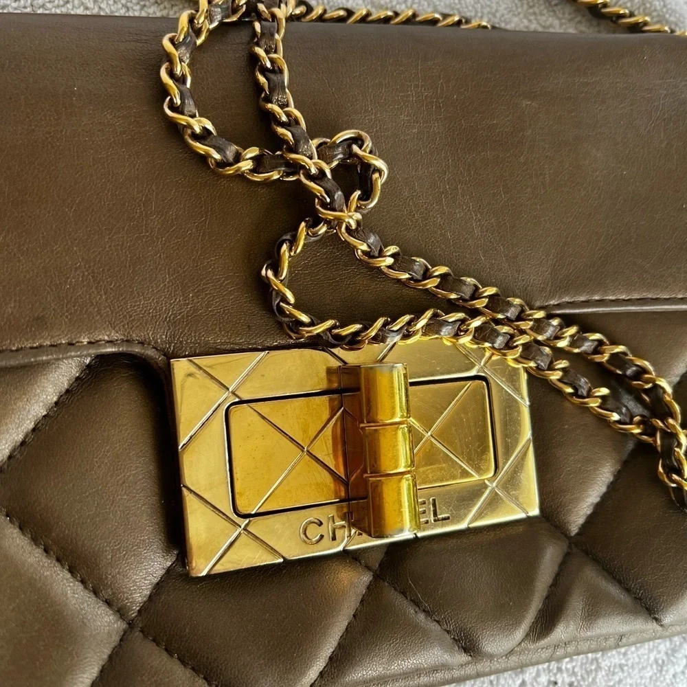 Bronze Chanel lambskin Chocolate Bar